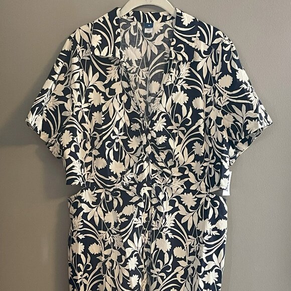 Old Navy Blue and Cream Floral Button Up Midi Shirt Dress with Cutouts NWT XL - Picture 2 of 4